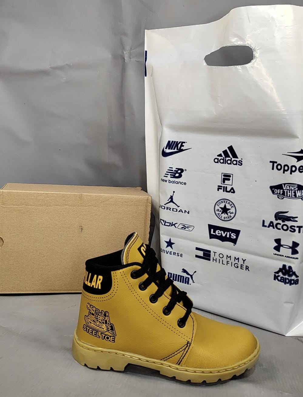 Borcegos Caterpillar Stell Toe Importados (Niños)